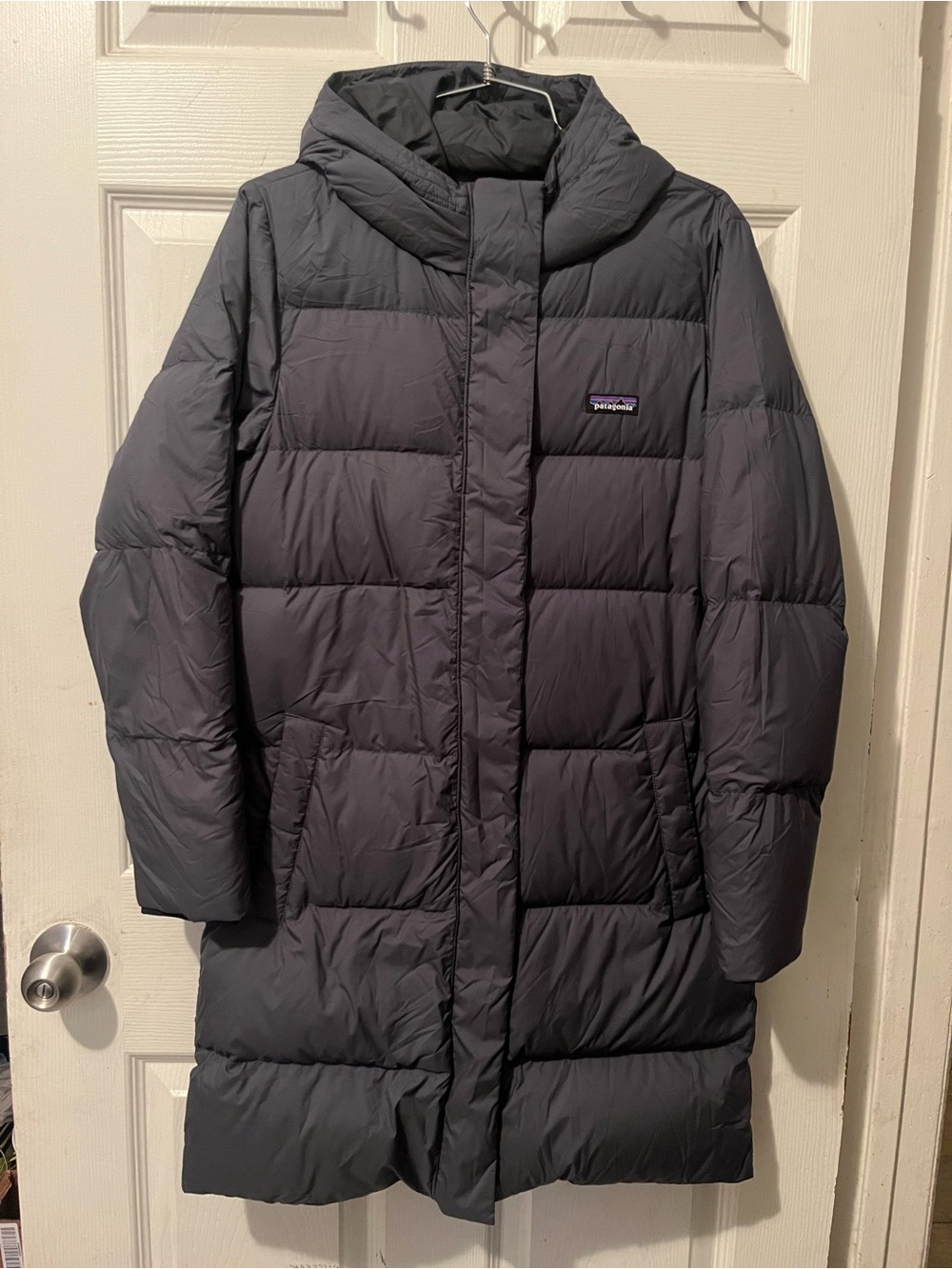 Patagonia Silent Down Parka Puffer jacket Teens XXL (16-18)